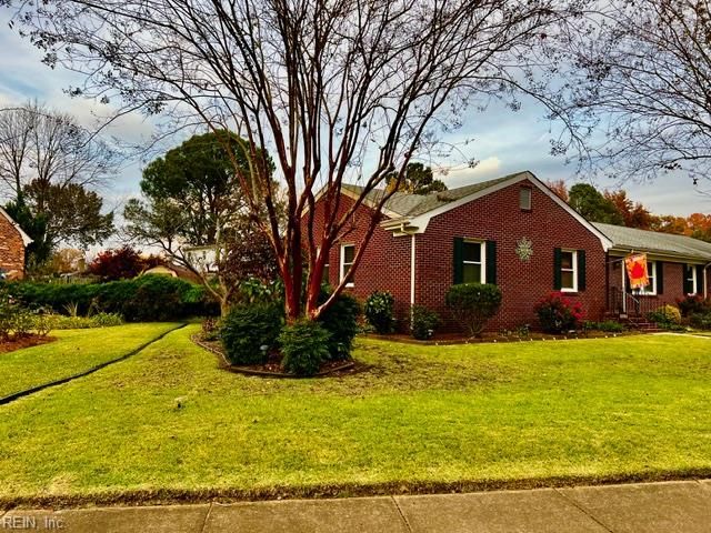 4200 Radcliffe LN, Chesapeake, VA 23321