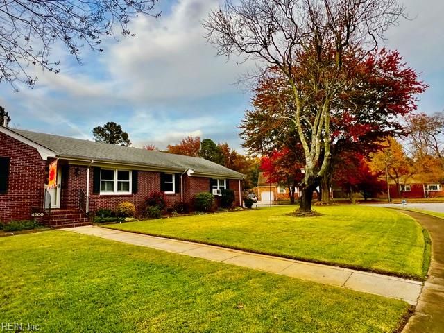 4200 Radcliffe LN, Chesapeake, VA 23321