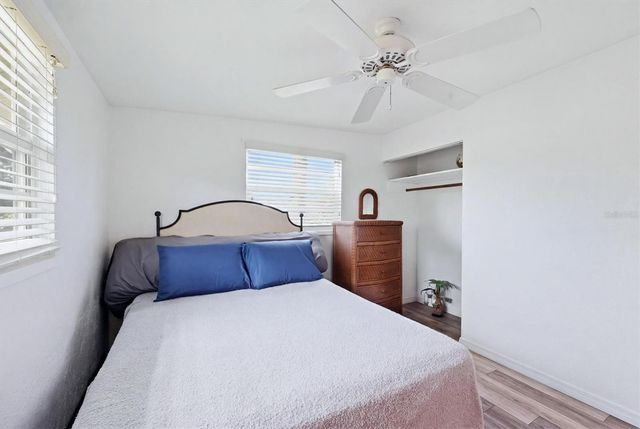 898 S BROADWAY, Englewood, FL 34223