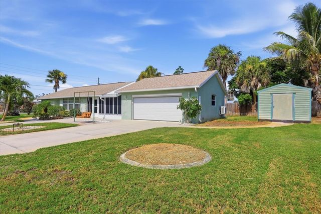 898 S BROADWAY, Englewood, FL 34223