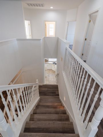 10208 Jenny Lynn Way, Elk Grove, CA 95757