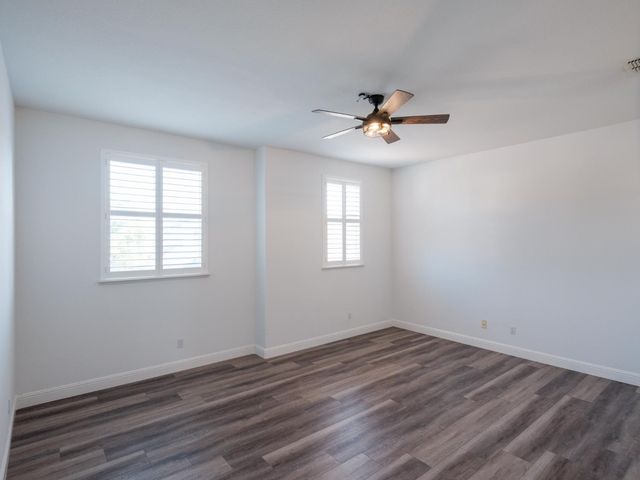 10208 Jenny Lynn Way, Elk Grove, CA 95757