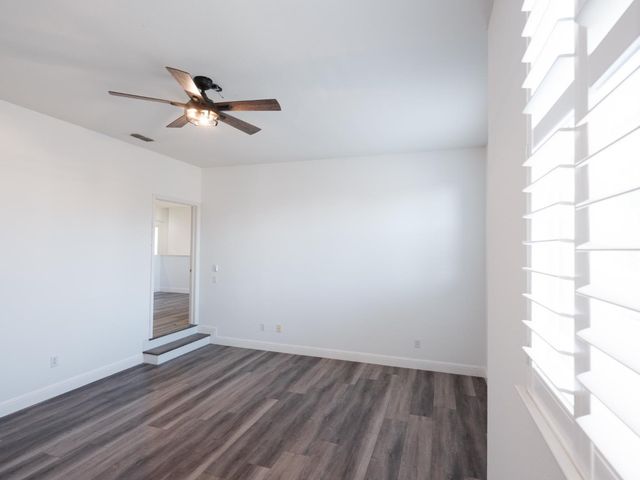 10208 Jenny Lynn Way, Elk Grove, CA 95757