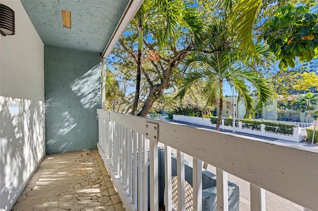 523 NE 38th Street 6, Miami, FL 33137