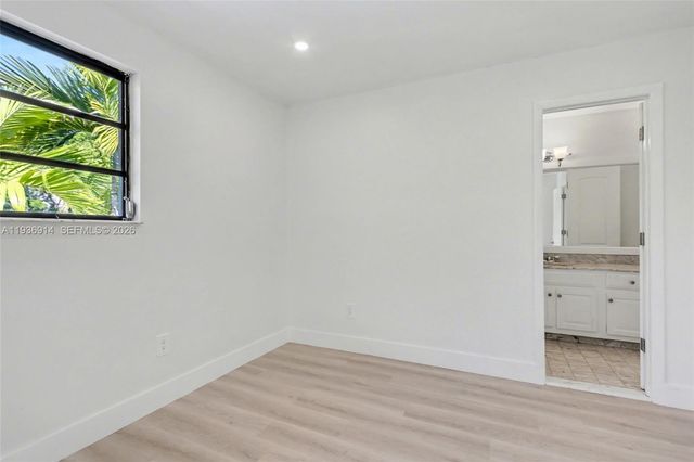 523 NE 38th Street 6, Miami, FL 33137