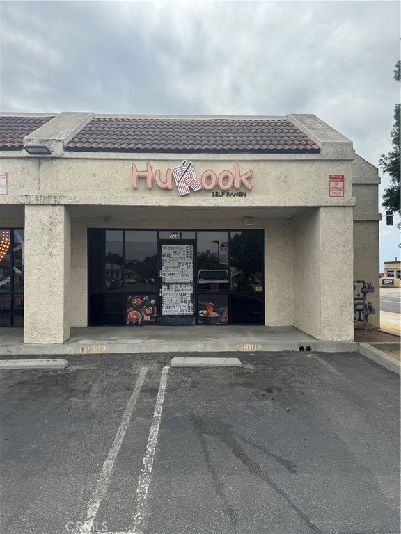 131 E Chapman, Placentia, CA 92870 — exterior