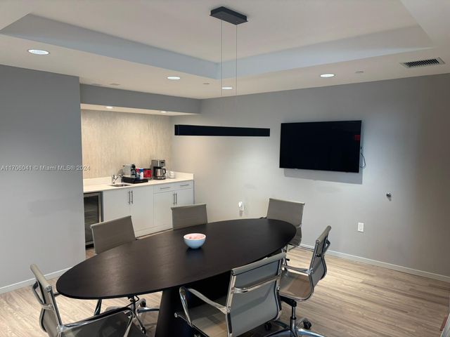 14 NE 1st Ave 700D, Miami, FL 33132