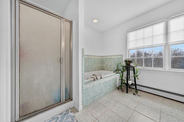 225 Kings Highway, Warwick, NY 10990