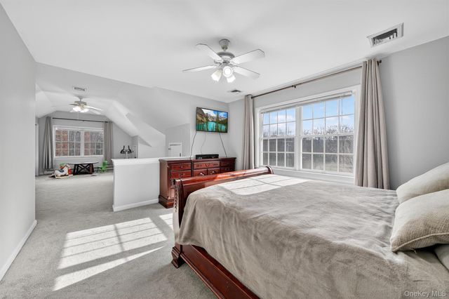 225 Kings Highway, Warwick, NY 10990