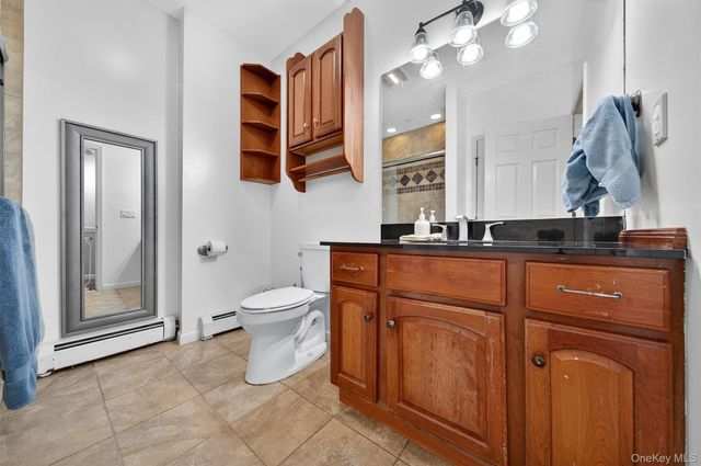 225 Kings Highway, Warwick, NY 10990