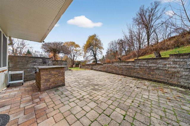 225 Kings Highway, Warwick, NY 10990