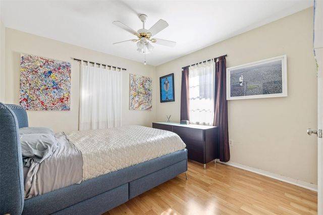 3310 SW 21st St, Miami, FL 33145