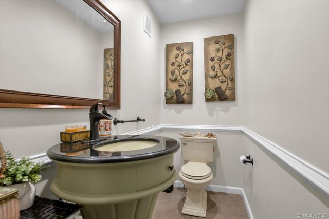 1361 Boxwood Drive E, Hewlett Harbor, NY 11557