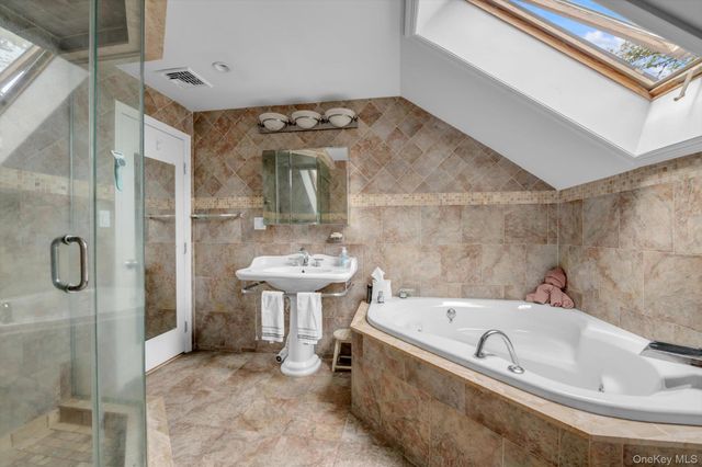 1361 Boxwood Drive E, Hewlett Harbor, NY 11557