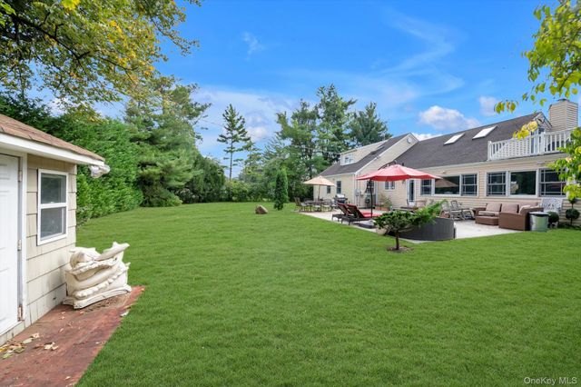 1361 Boxwood Drive E, Hewlett Harbor, NY 11557
