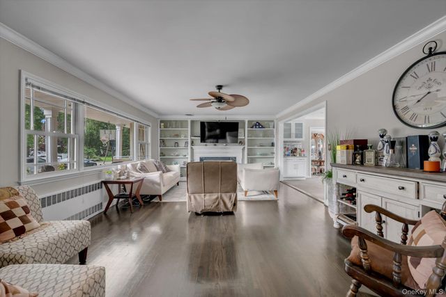 1361 Boxwood Drive E, Hewlett Harbor, NY 11557