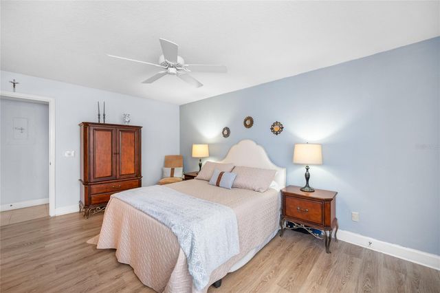 1523 FARRINDON CIRCLE, Lake Mary, FL 32746