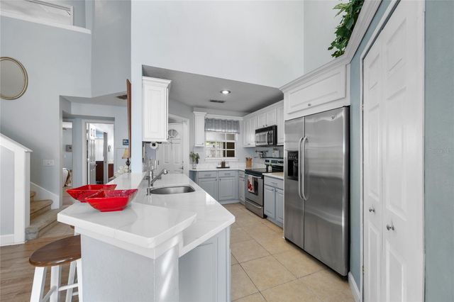 1523 FARRINDON CIRCLE, Lake Mary, FL 32746