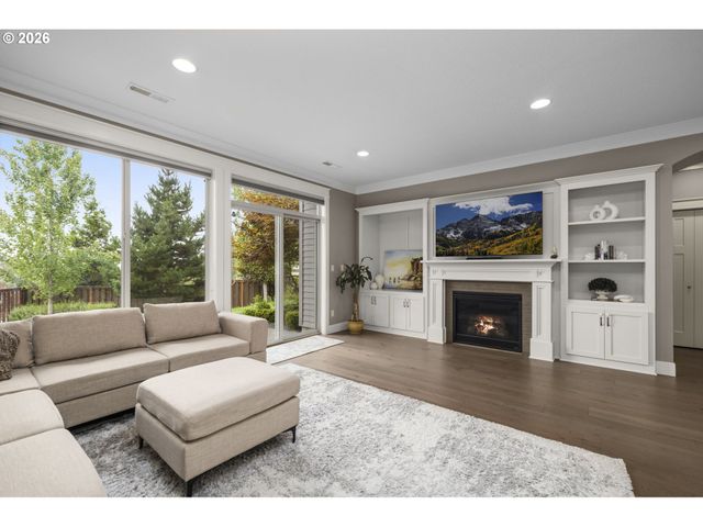 15820 Nw LINDER St, Portland, OR 97229