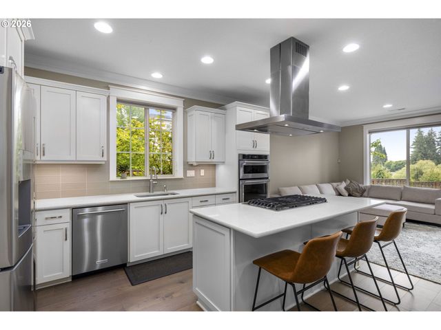 15820 Nw LINDER St, Portland, OR 97229