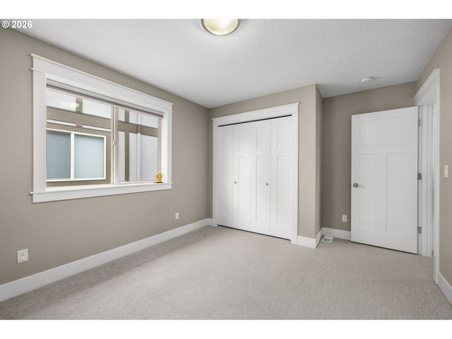 15820 Nw LINDER St, Portland, OR 97229