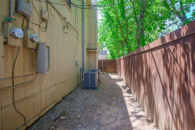 3636 Dexter Avenue 3634, Fort Worth, TX 76107