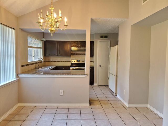 16315 Thistleglen Lane, Houston, TX 77095