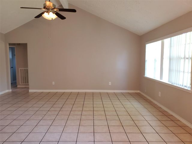 16315 Thistleglen Lane, Houston, TX 77095