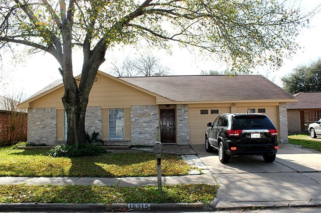 16315 Thistleglen Lane, Houston, TX 77095