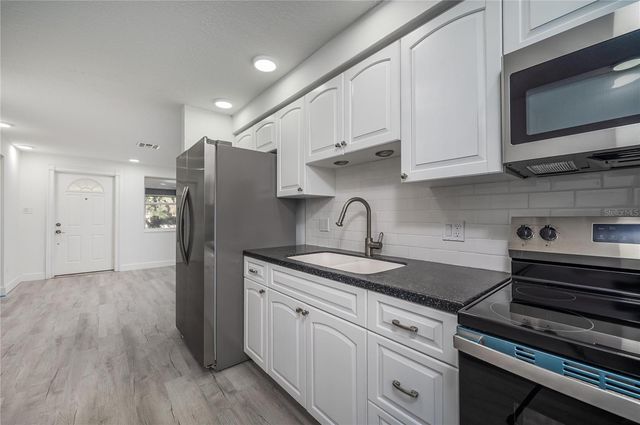 3409 COREY ROAD, Sarasota, FL 34232