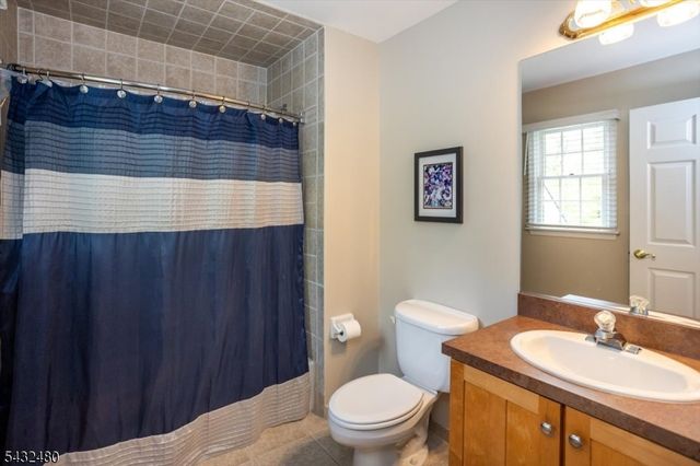 9 Edgewood Ter, Randolph Twp., NJ 07869