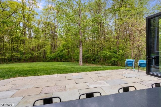 9 Edgewood Ter, Randolph Twp., NJ 07869