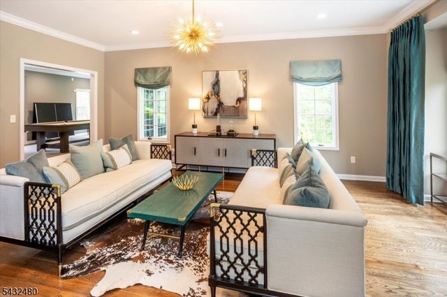 9 Edgewood Ter, Randolph Twp., NJ 07869