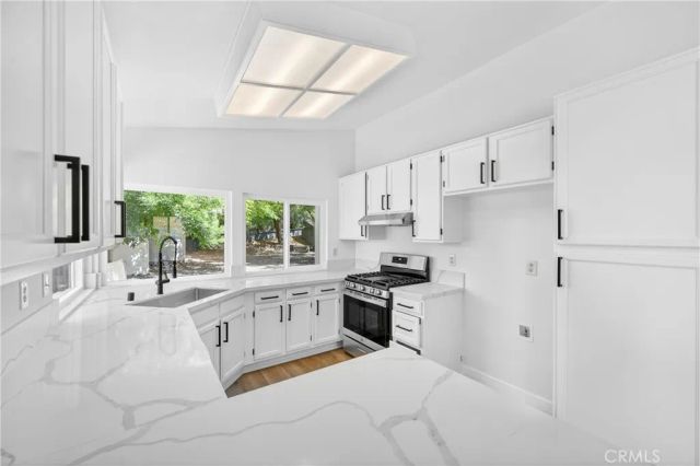 39585 Oak Cliff, Temecula, CA 92591