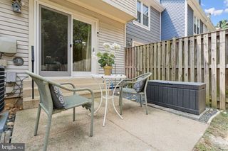 6316 CHIMNEY WOOD CT, Alexandria, VA 22306
