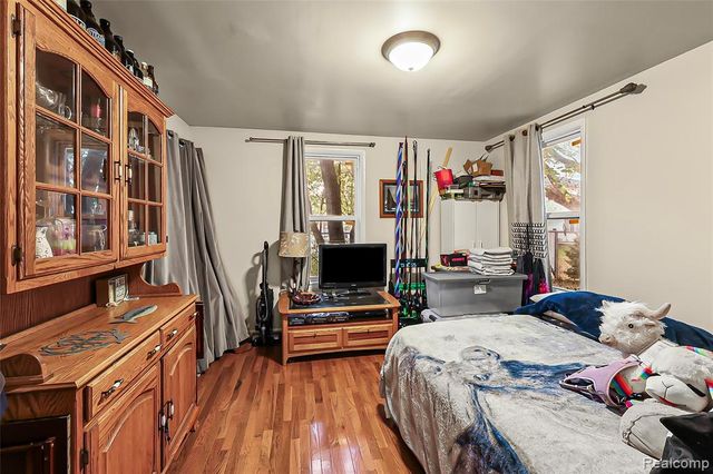 12115 Canal Road, Sterling Heights, MI 48313