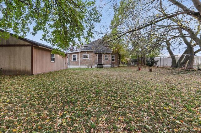 12115 Canal Road, Sterling Heights, MI 48313