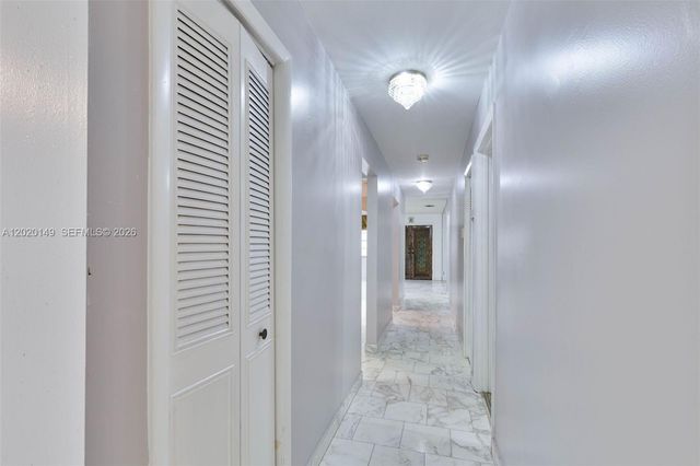 320 NW 61st Avenue, Miami, FL 33126