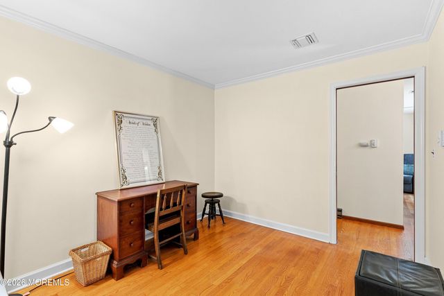 8 Riccis Drive, Jackson, NJ 08527