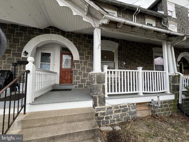 429 S 9TH ST, Perkasie, PA 18944