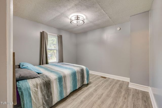 325 Cannon Street, Kingsport, TN 37664