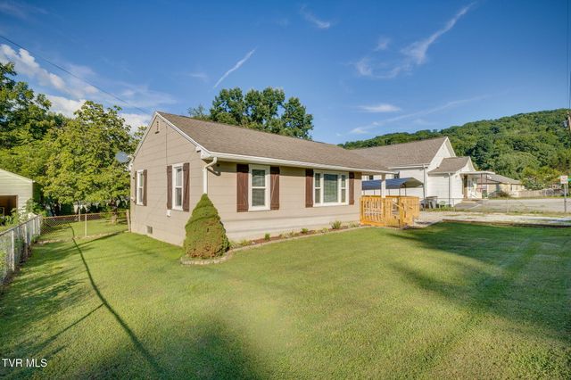 325 Cannon Street, Kingsport, TN 37664