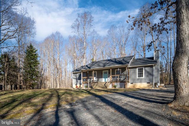 435 HALLS STORE RD, Mineral, VA 23117