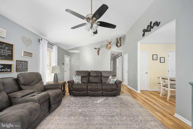 435 HALLS STORE RD, Mineral, VA 23117