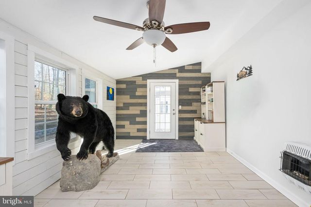 435 HALLS STORE RD, Mineral, VA 23117