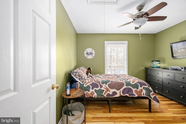 435 HALLS STORE RD, Mineral, VA 23117