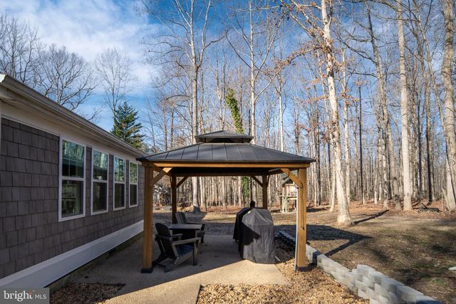 435 HALLS STORE RD, Mineral, VA 23117