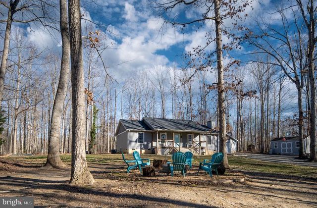 435 HALLS STORE RD, Mineral, VA 23117