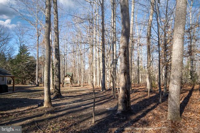 435 HALLS STORE RD, Mineral, VA 23117