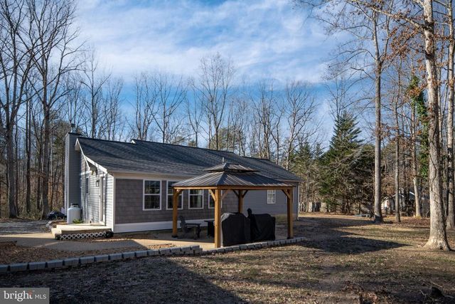 435 HALLS STORE RD, Mineral, VA 23117